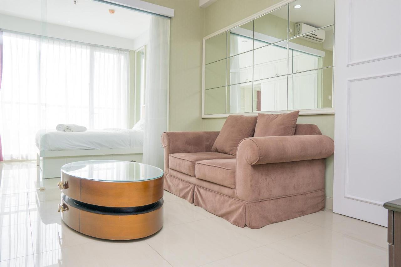 Spacious 1Br Dago Suites Apartment By Travelio باندونج المظهر الخارجي الصورة